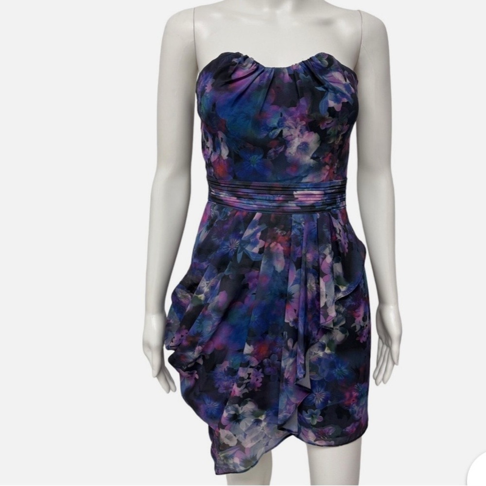 Floral Strapless dress by Guess